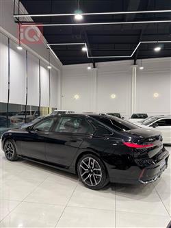 بي ام دبليو الفئة 7